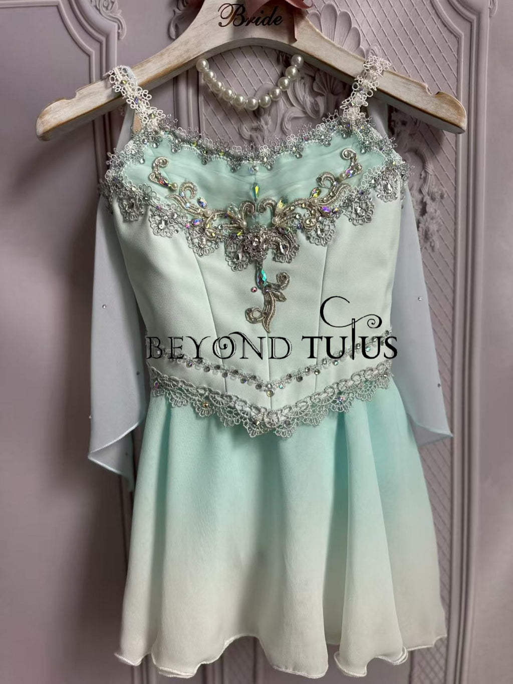Green Ombre Talisman Costume