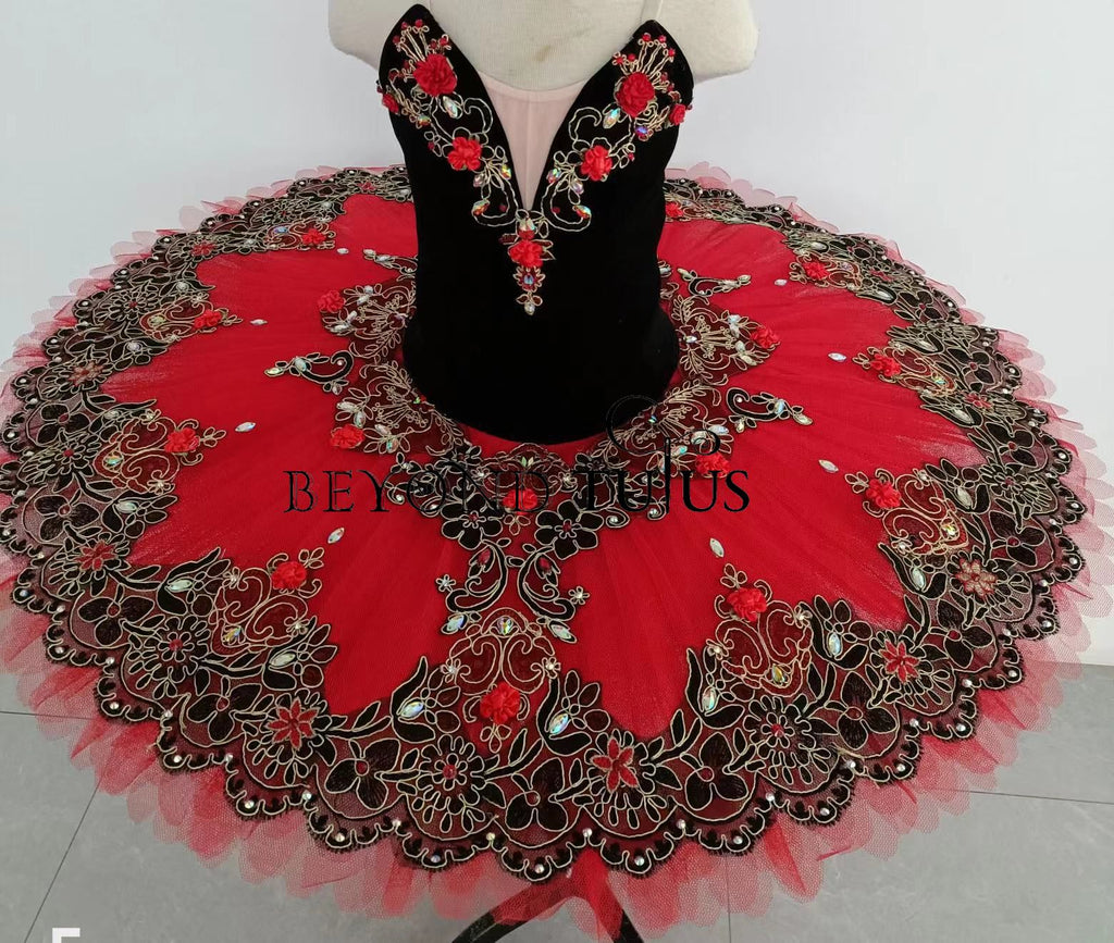 Red platter tutu 231