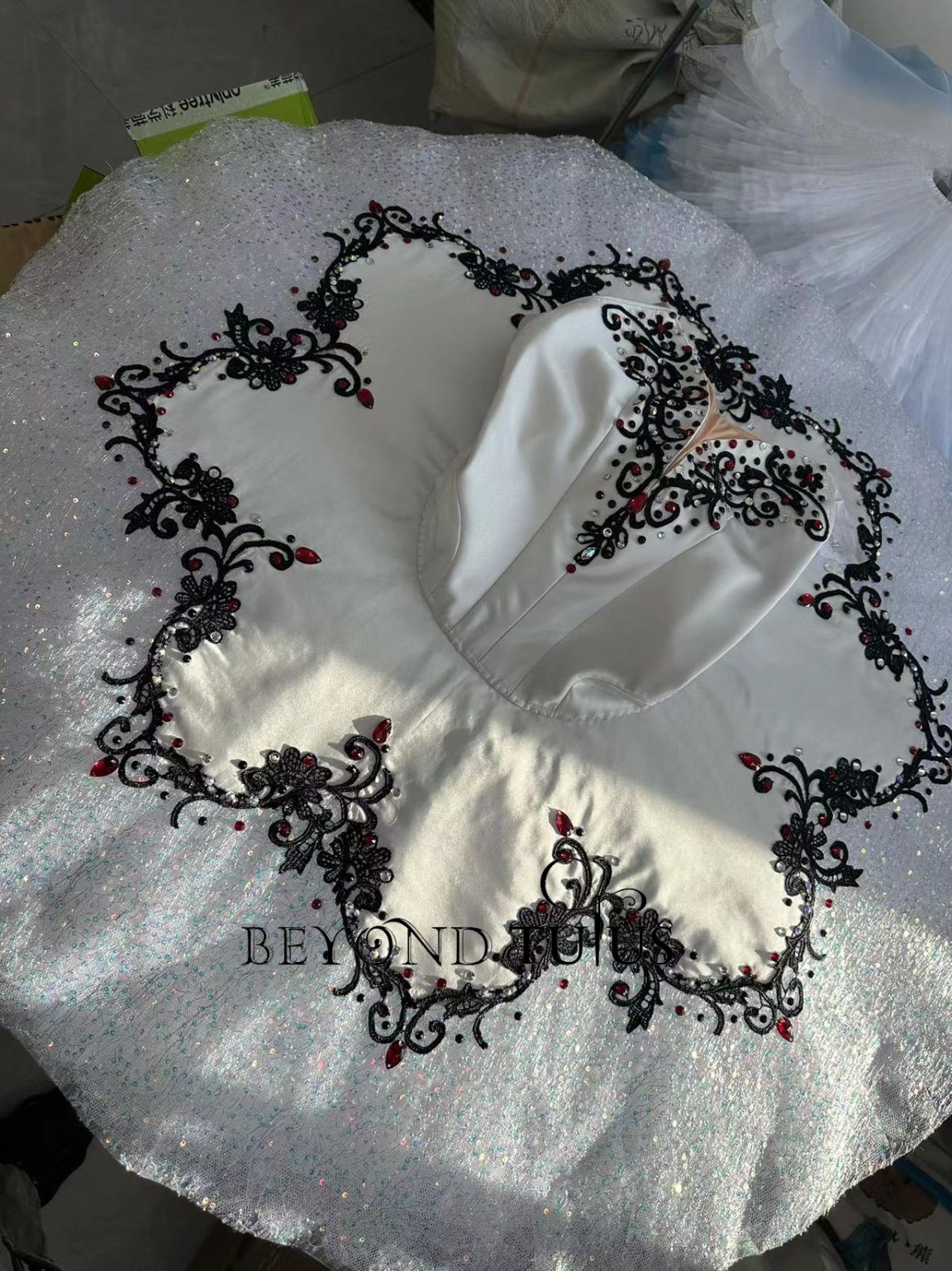 Grand Pas Classique Black and White Tutu 02
