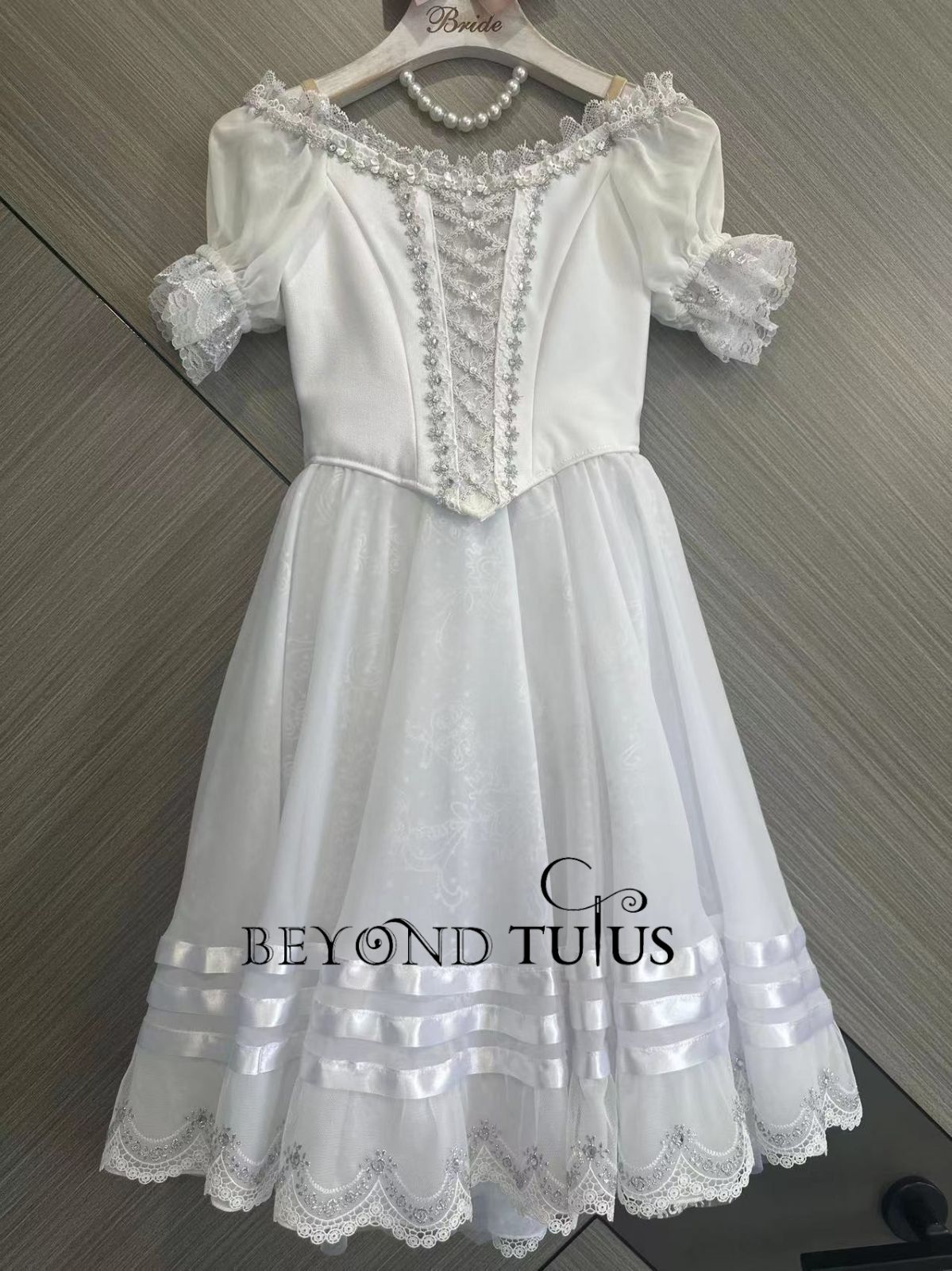 White romantic dress 2505
